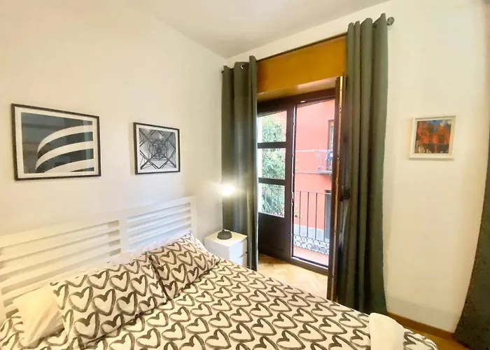 Centro Barrio Embajadores 01